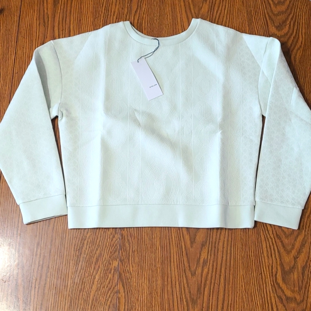 Womens Top light pastel green